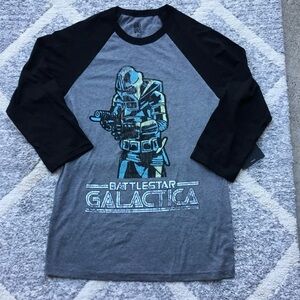 NWT Distressed Battlestar Galactica Cylon Graphic Raglan Tee, Sz S